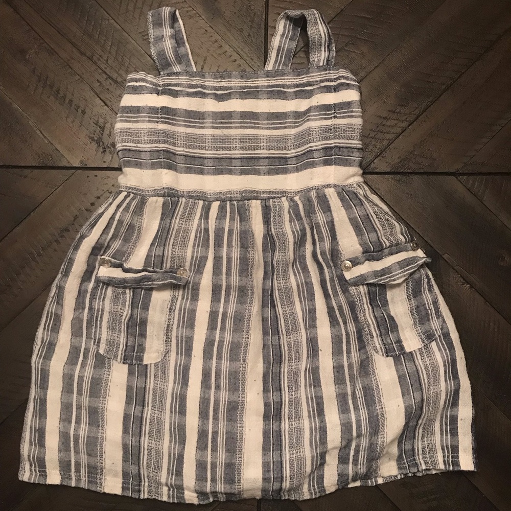 Baby guess dress